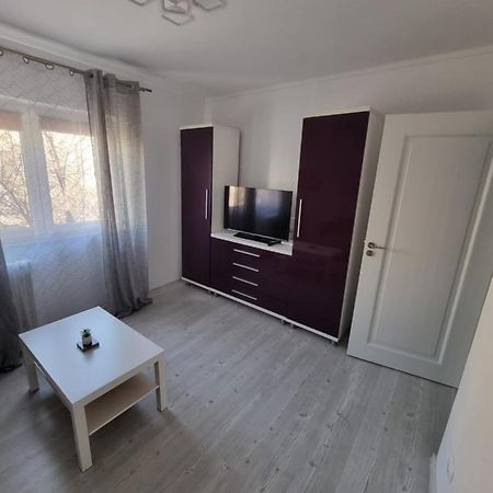 Lacul Tei Aparthotel Букурещ Екстериор снимка